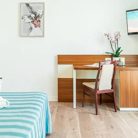 Danieli מלון ביביונה