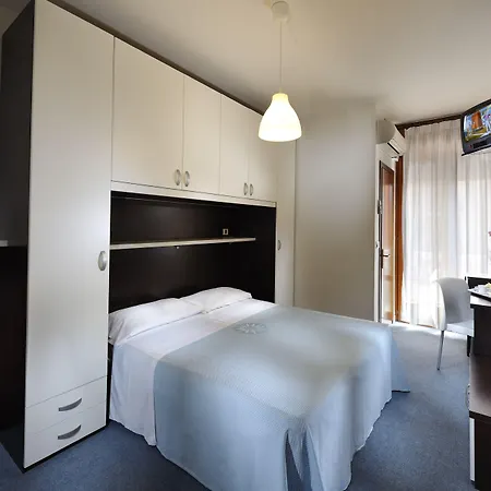 Danieli מלון ביביונה